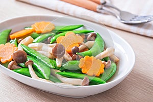 Stir fried mixed vegetables on plate, Vegetarian food