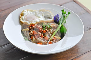 Stir fried noodles pork and egg