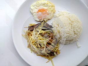 Stir Fried Pork Liver with white Allium Tuberosumand