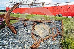 Stock historic ancher whit a chain at Le MusÃ©e maritime du QuÃ©bec photo