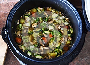 Stock pot of soup ready to eat