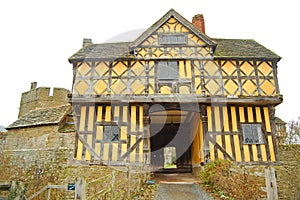 Stokesay gatehouse