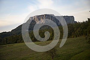 The stone of Bismantova seen from the surrounding fields