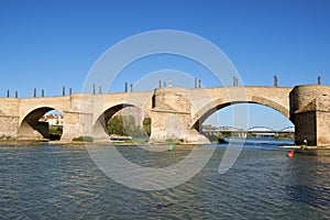 Stone Bridge (Puente de Piedra) in Zaragoza photo