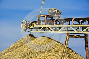 Stone Crusher & Gravel