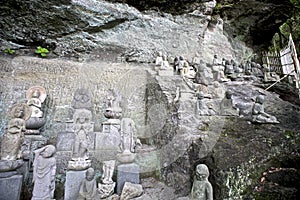 The stone figures of Tokai Arhats