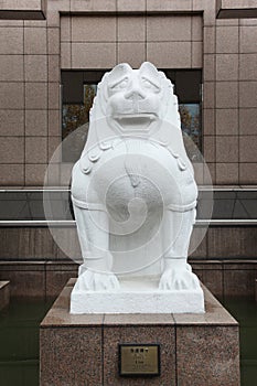 Stone lion sculpture 2