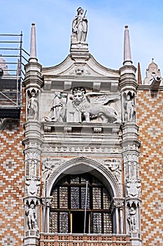 Stone lion sculpture in Venice in September 2023.