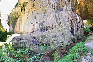 Stone paints Devetakskoy caves in Bulgaria