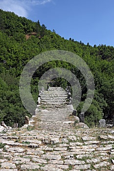 Stone path Kalogeriko bridge on Vikos gorge