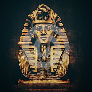 Stone pharaoh tutankhamen mask