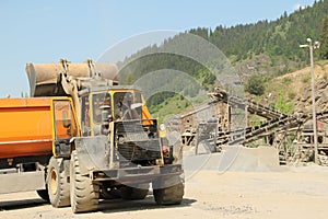 Stone quarry cargo