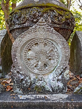 Stone rowel temple