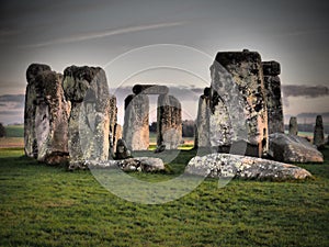 Stonehenge - ENGLISH HERITAGE- prehistoric monument