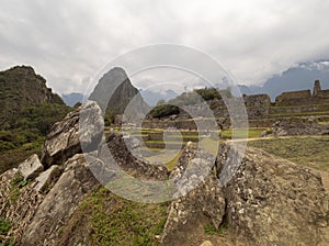 Stones used to fabricate Machu picchu buildings