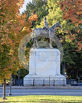 Stonewall Jackson Statue