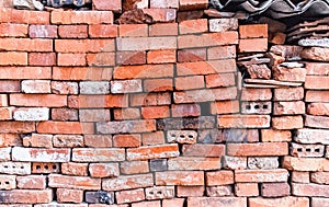 The stonewall from old bricks