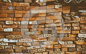The stonewall from old bricks