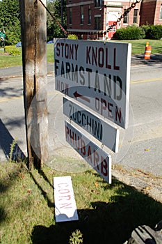 Stony Knoll Farmstand - fresh vegetables