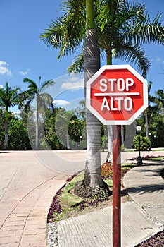 Stop Sign in Spanish and English
