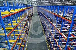 Storage pallet racking system for storage distribution centre