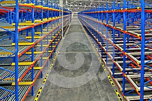 Storage racking pallet system for warehouse metal shelving distribution centre photo
