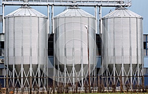 Storage tanks