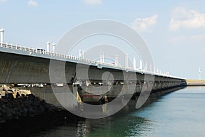 Storm surge barrier