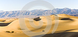 Stovepipe Wells sand dunes, Death Valley National Park, Californ