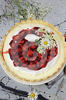 Straberry and vanilla tart