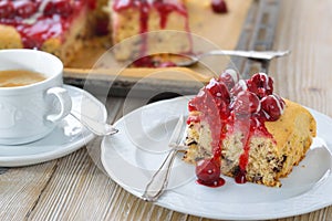 Stracciatella cherry cake with a coffee crema