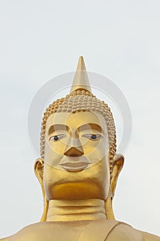 Straight face Buddha statue