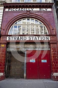 Strand / Aldwych Station