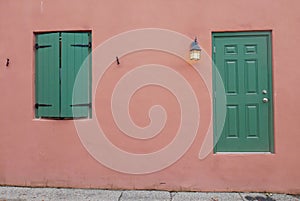 Strange architecture - home with floating door