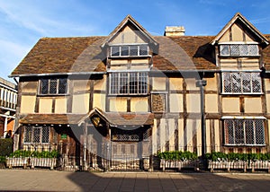 Stratford shakespeares birthplace