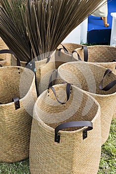 Straw shopping bags