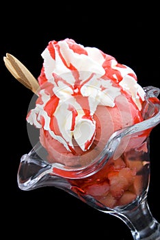 Strawberries ice cream photo
