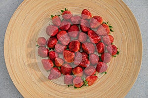 Strawberries on wooden plate 4