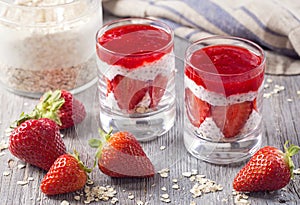 Strawberry chia pudding