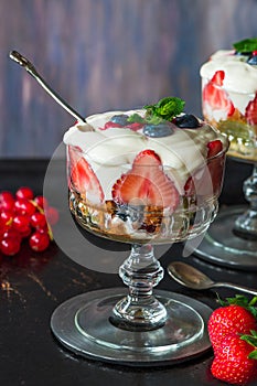 Strawberry fruit salad with honey yoghurt