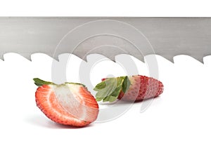 Strawberry halves and saw-blade