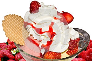 Strawberry ice cream with fresh strawberries and cream