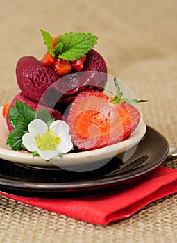 Strawberry ice cream .