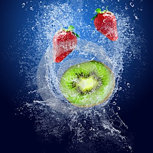 Strawberry and kiwi under water