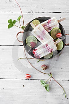 Strawberry-lime popsicles