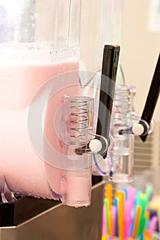 Strawberry Milkshake Making Machine.