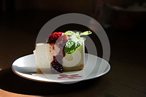 Strawberry Newyork cheese cake photo