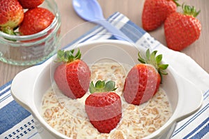 Strawberry Porridge