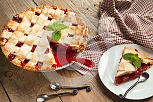 Strawberry and rhubarb pie photo