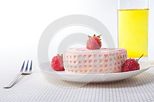 Strawberry Roll Cake with drink